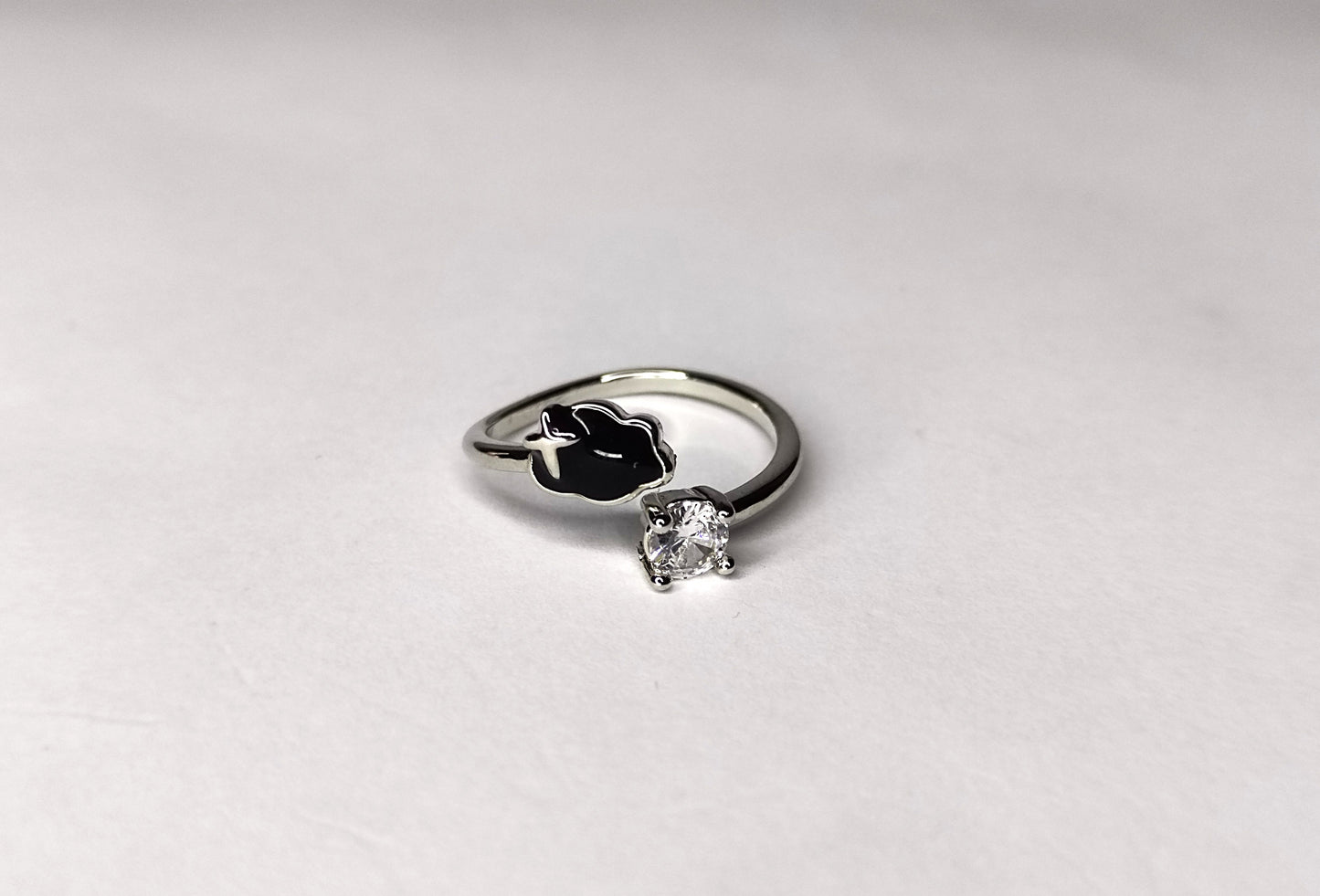 Elegant Crystal & Black Clover Adjustable Ring