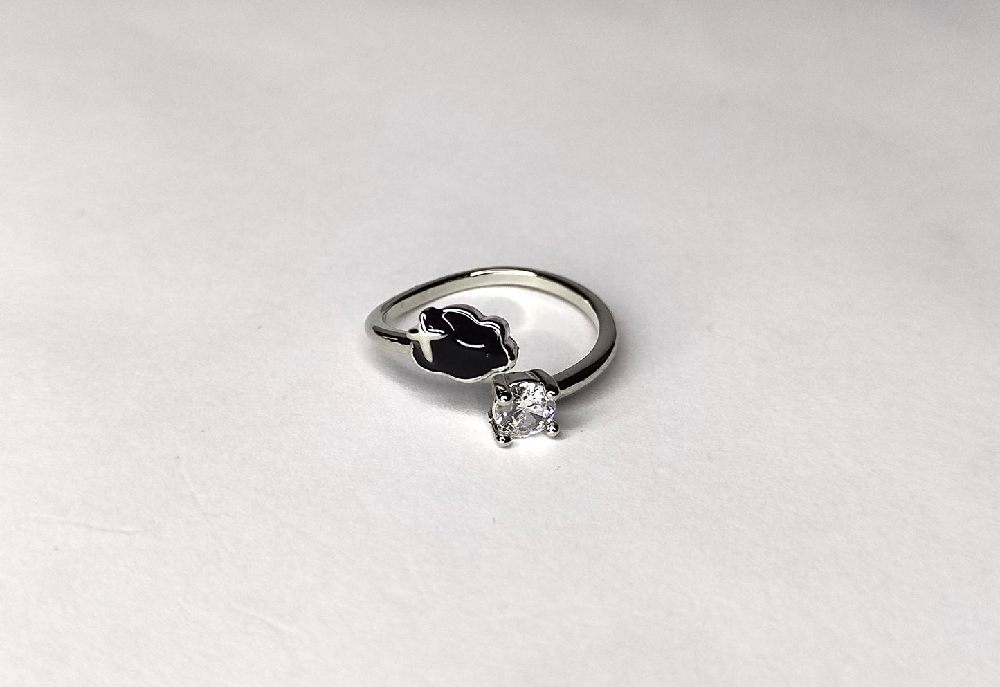 Elegant Crystal & Black Clover Adjustable Ring