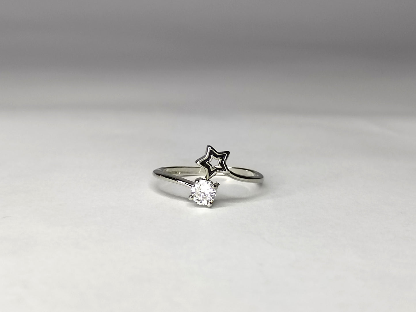 Adjustable Twinkling Star & Crystal Charm Ring